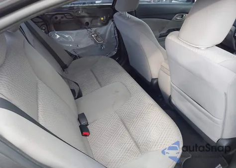 2015 Honda Civic Lx z USA, uszkodzony, nr VIN 19XFB2F57FE074745